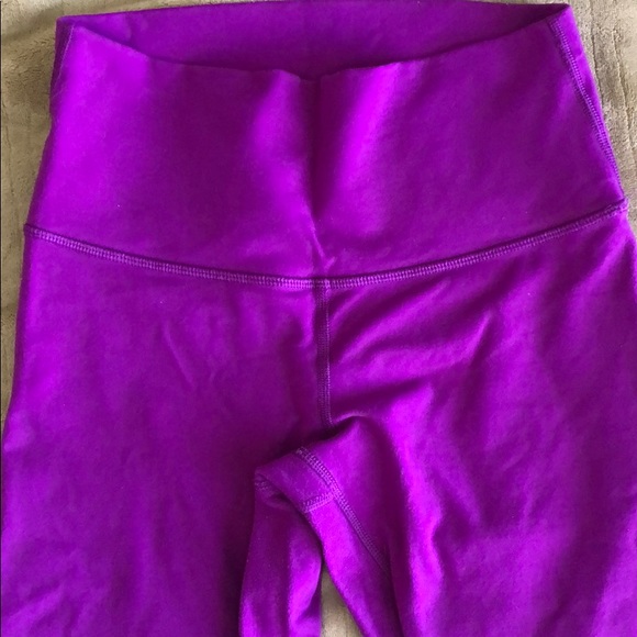 Lululemon Wunder Under 7/8 Hi-Rise Size 6 🖤✨ - Picture 2 of 5